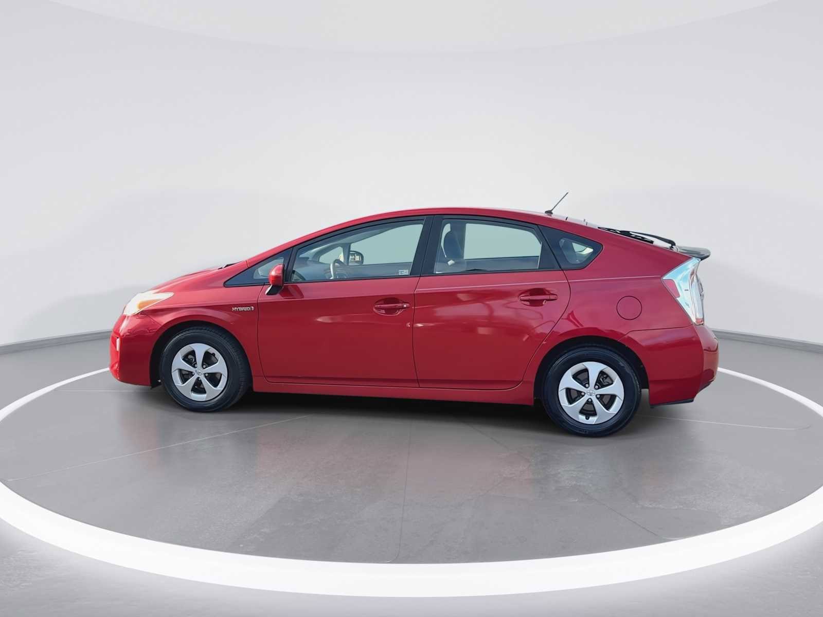 Thumbnail: 2013 Toyota Prius - 5