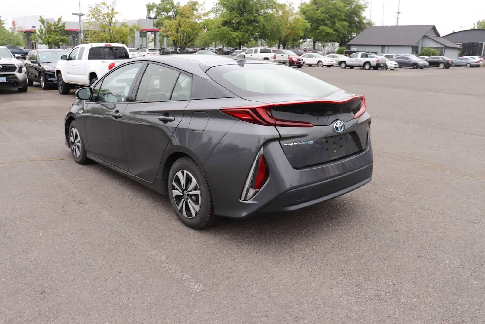 Thumbnail: 2017 Toyota Prius Prime - 7