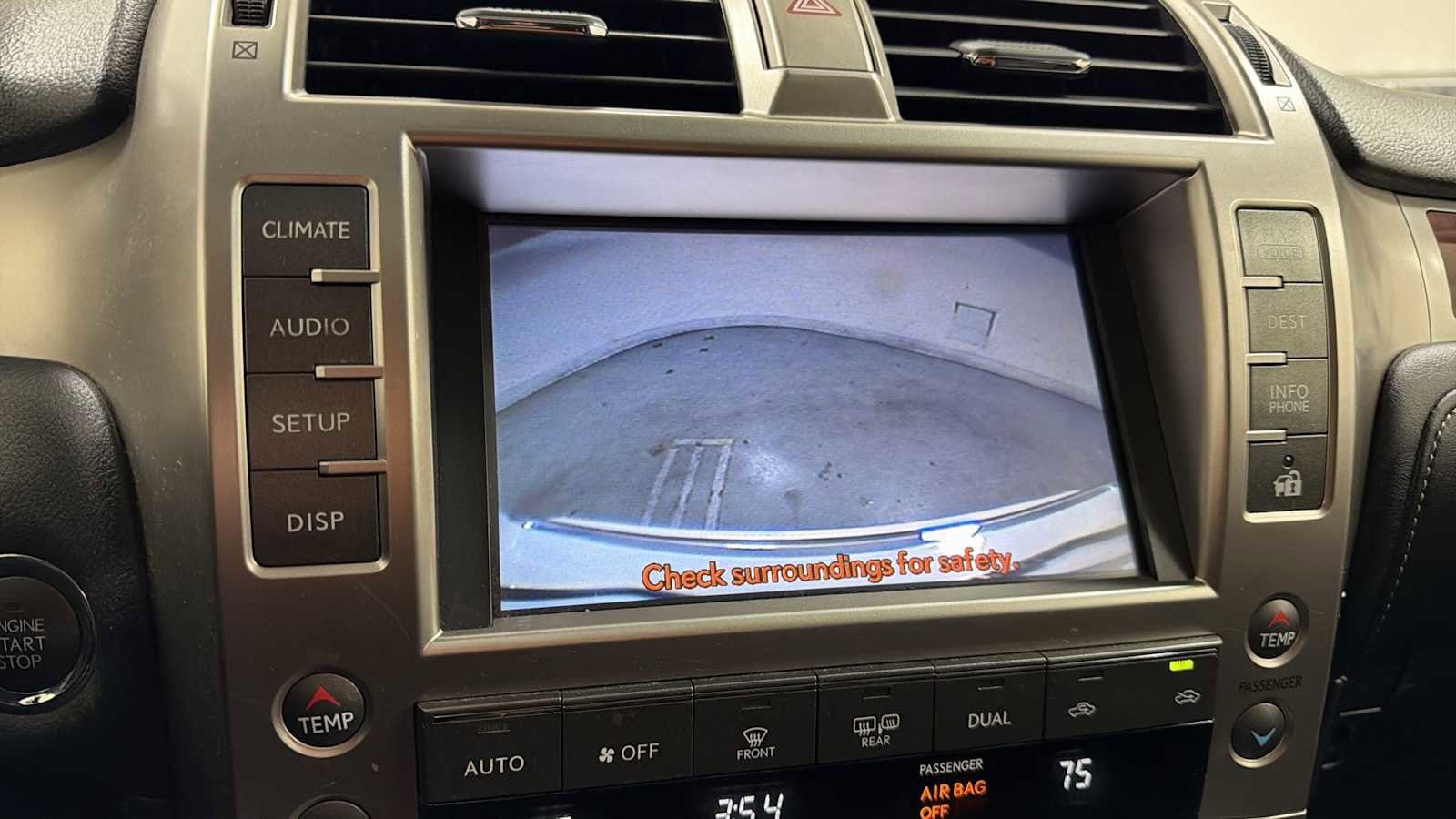 Thumbnail: 2013 Lexus GX - 19