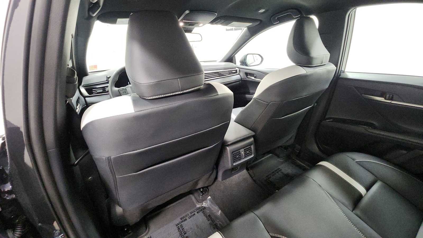 Thumbnail: 2025 Toyota Camry - 25