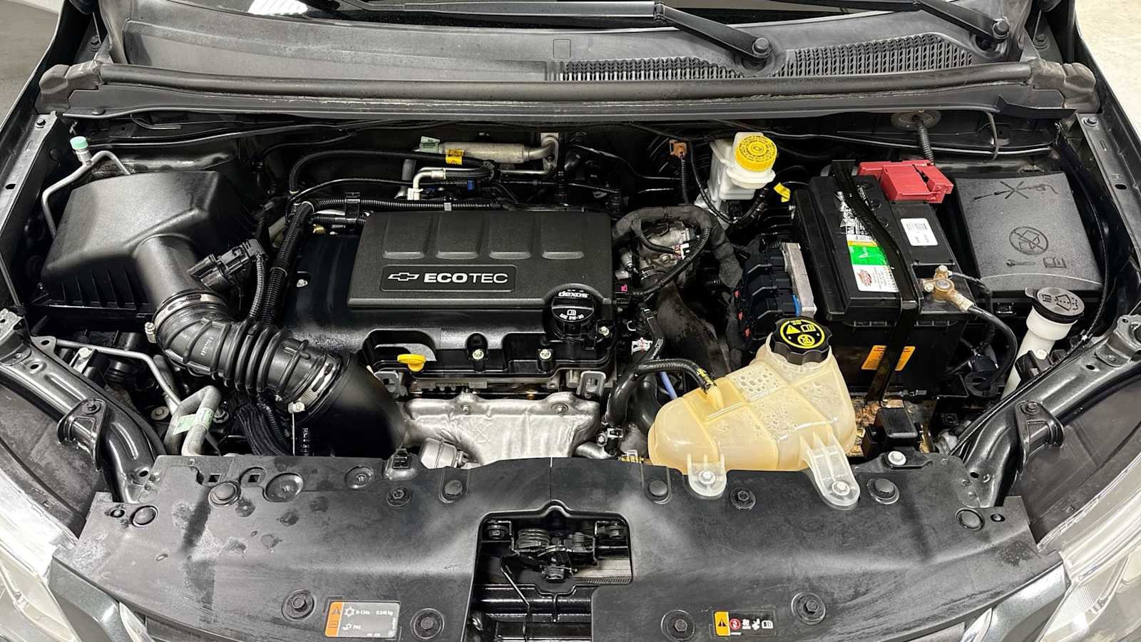 Thumbnail: 2020 Chevrolet Sonic - 31