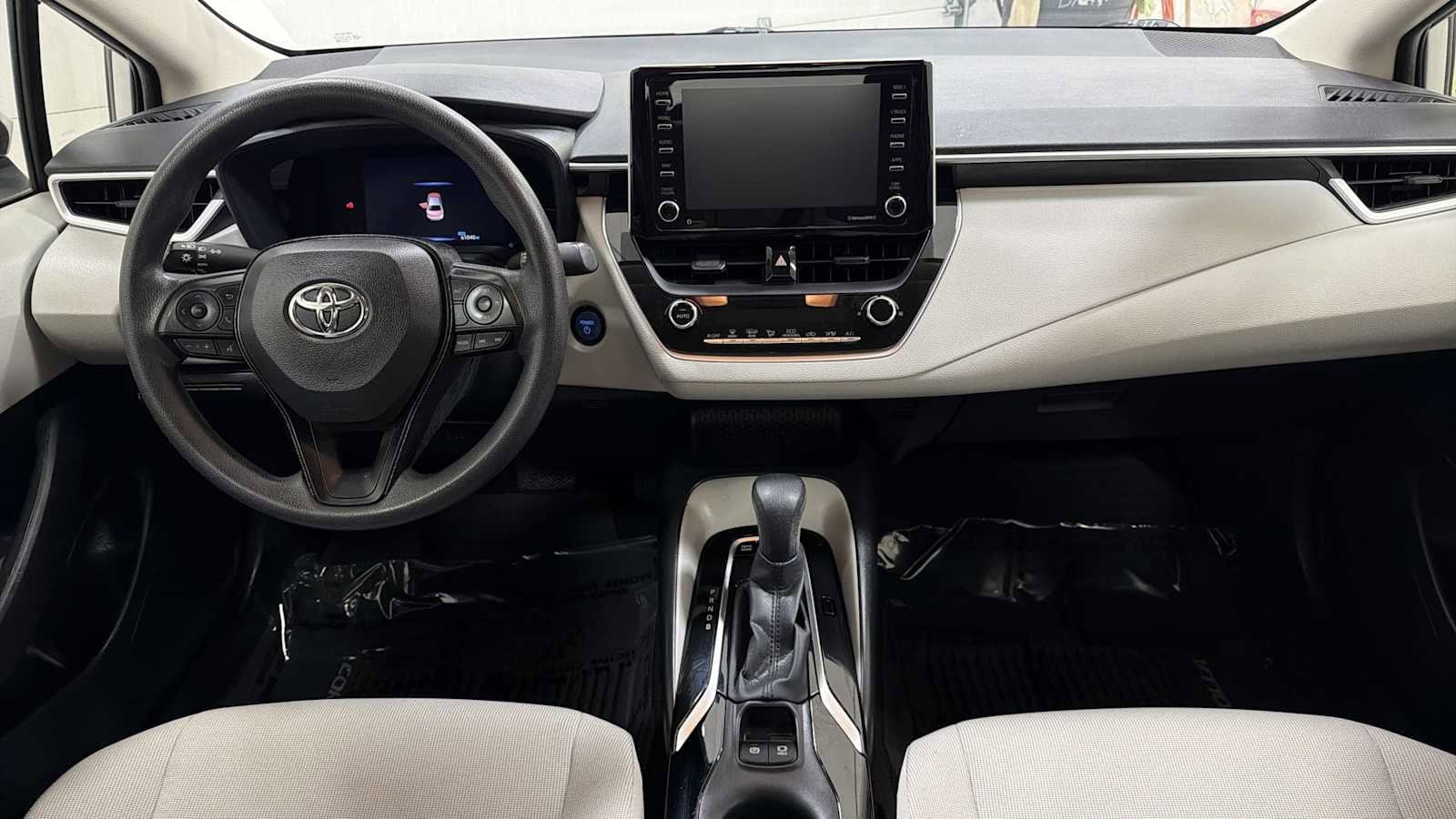 Thumbnail: 2021 Toyota Corolla - 25