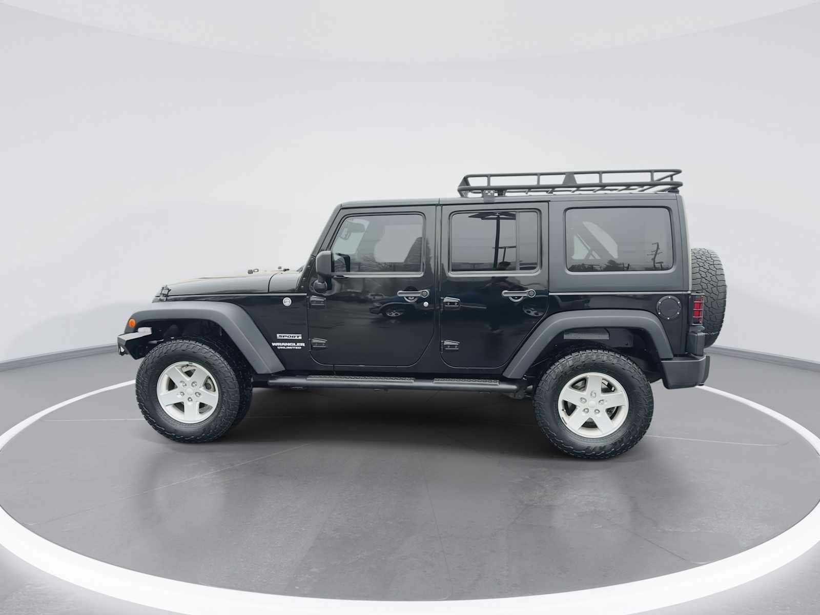 Thumbnail: 2013 Jeep Wrangler - 5