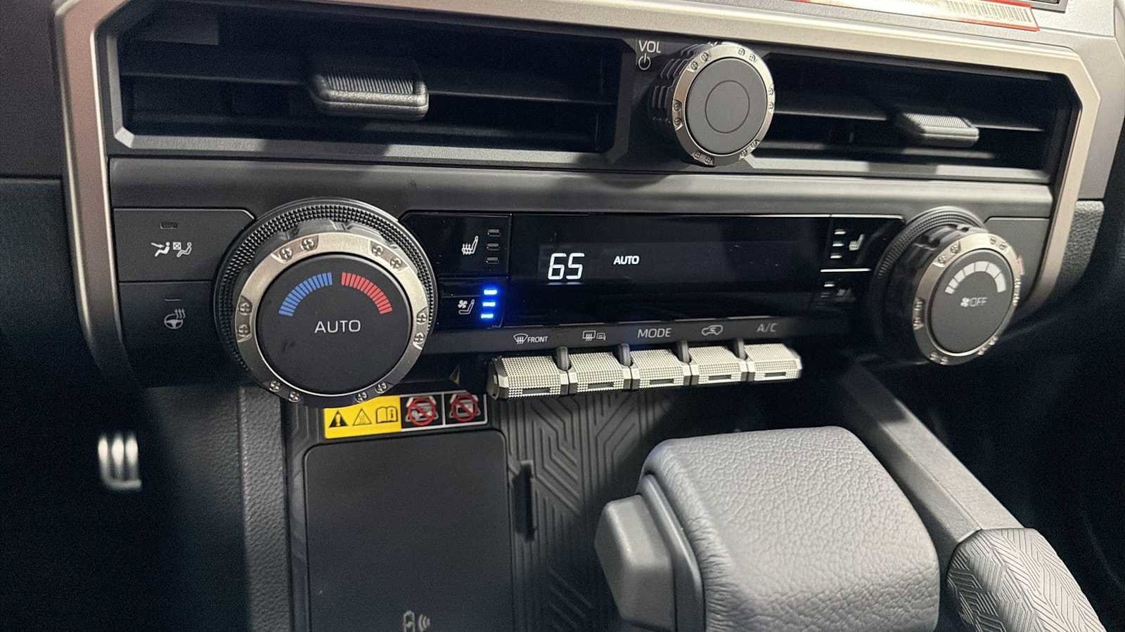 Thumbnail: 2026 Toyota 4Runner - 21