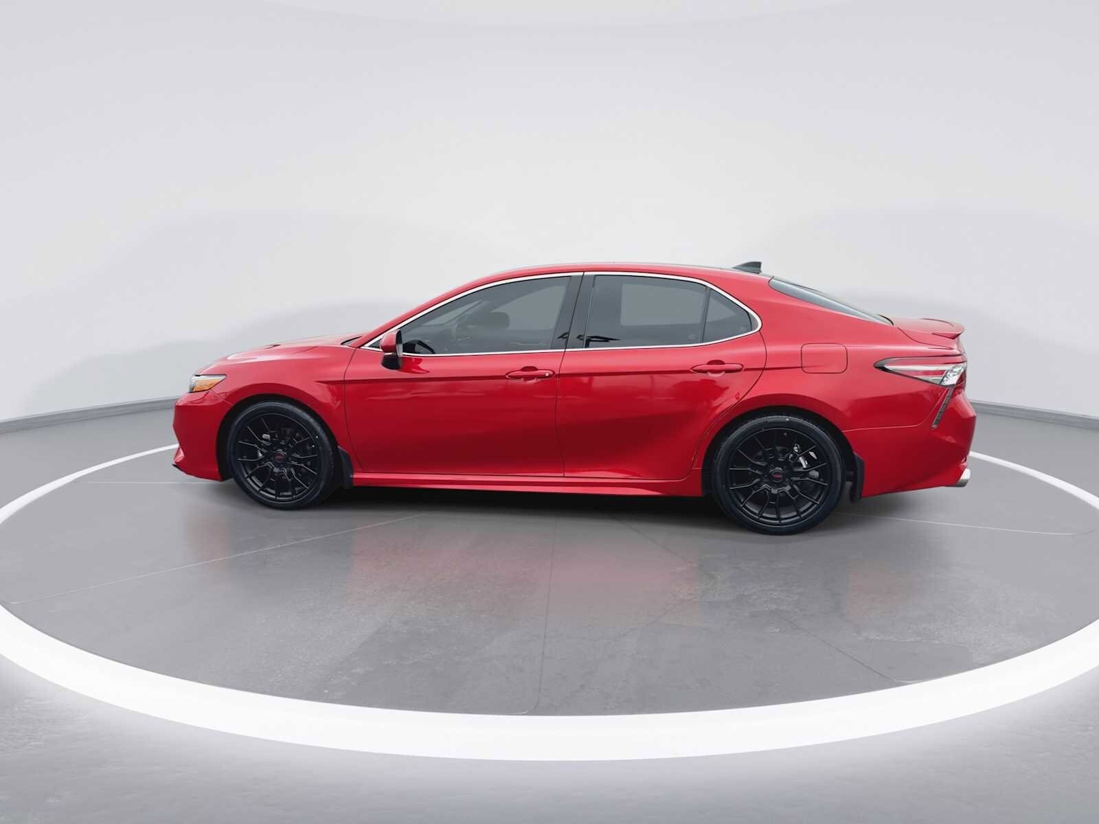 Thumbnail: 2019 Toyota Camry - 5