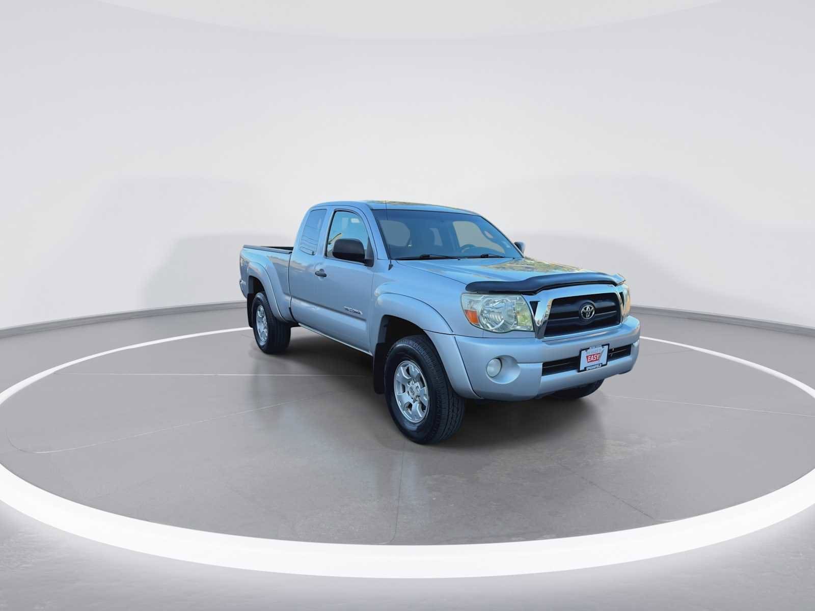 Thumbnail: 2006 Toyota Tacoma - 2