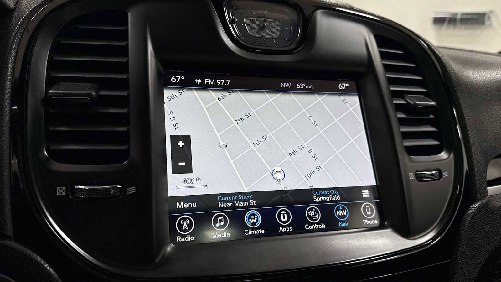 Thumbnail: 2017 Chrysler 300 - 20