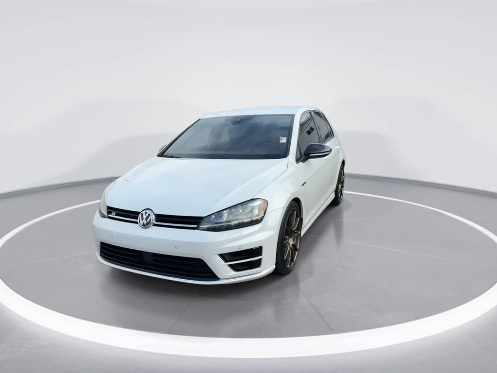 Used 2017 Volkswagen Golf R 4-Door w/DCC & Navigation (M6) Hatchback