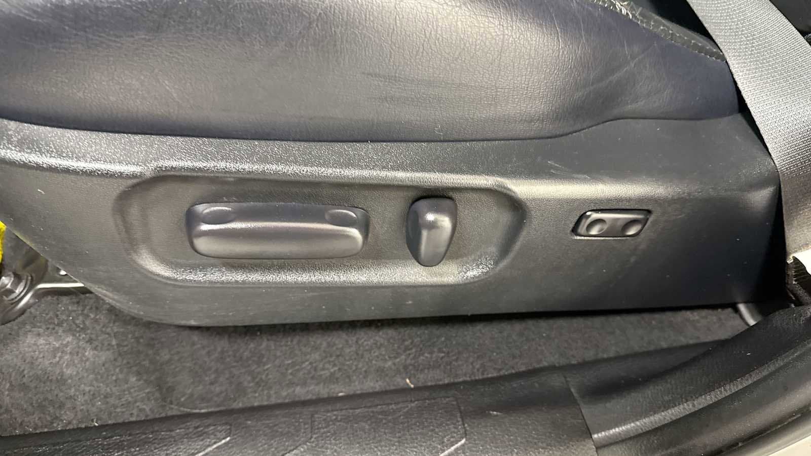 Thumbnail: 2021 Toyota Tacoma - 14