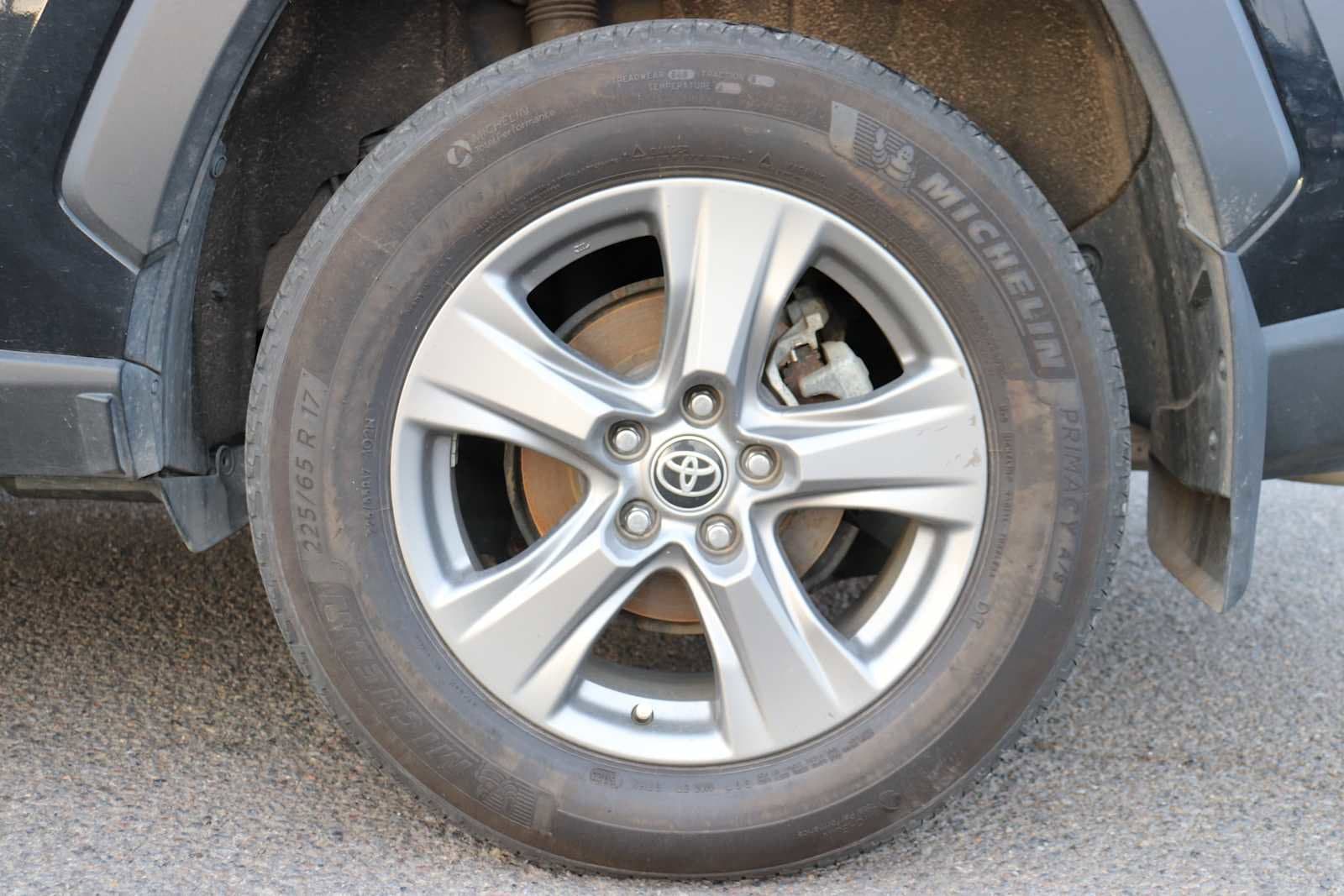 Thumbnail: 2024 Toyota RAV4 - 9