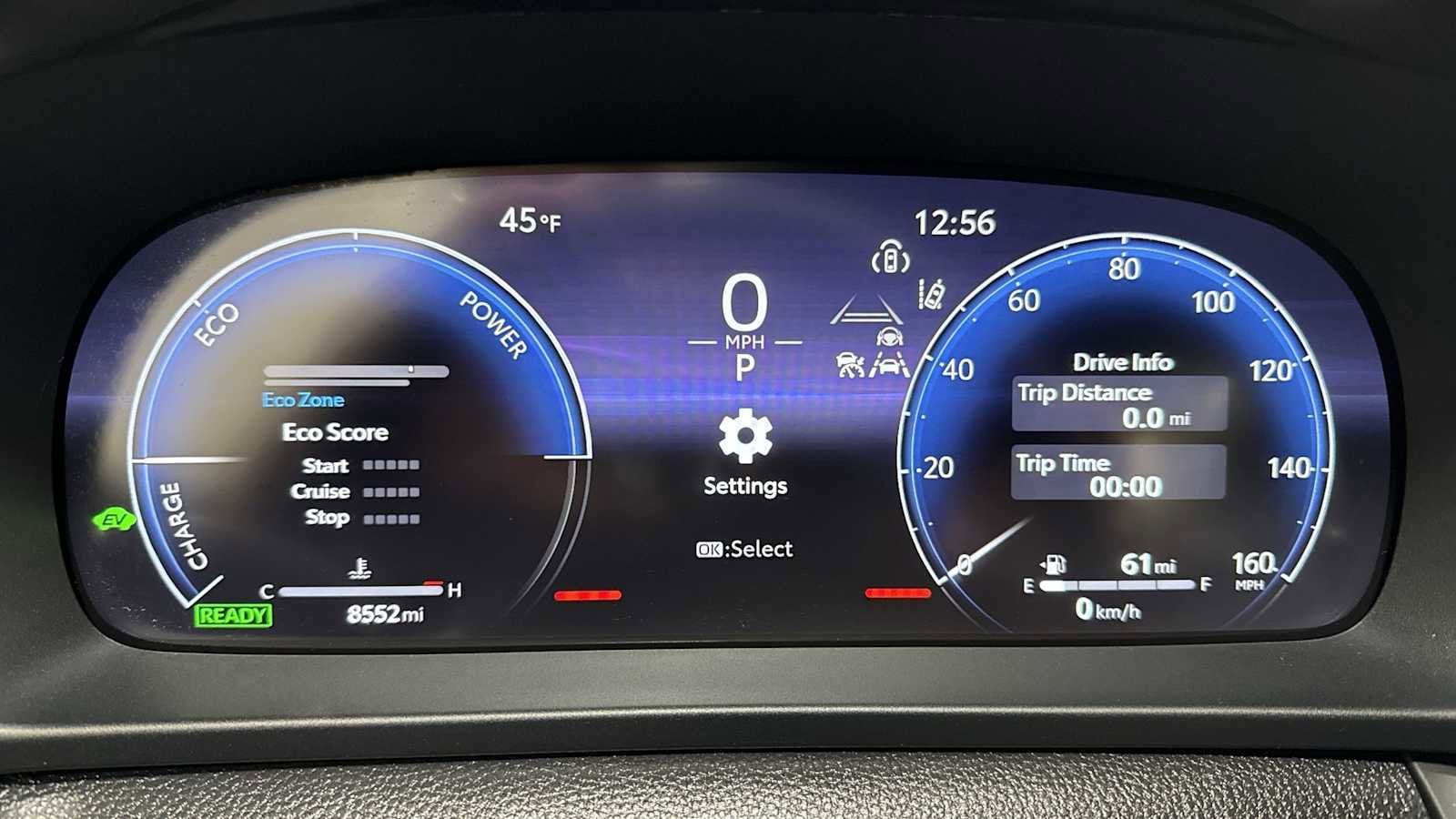 Thumbnail: 2025 Toyota Crown Signia - 17