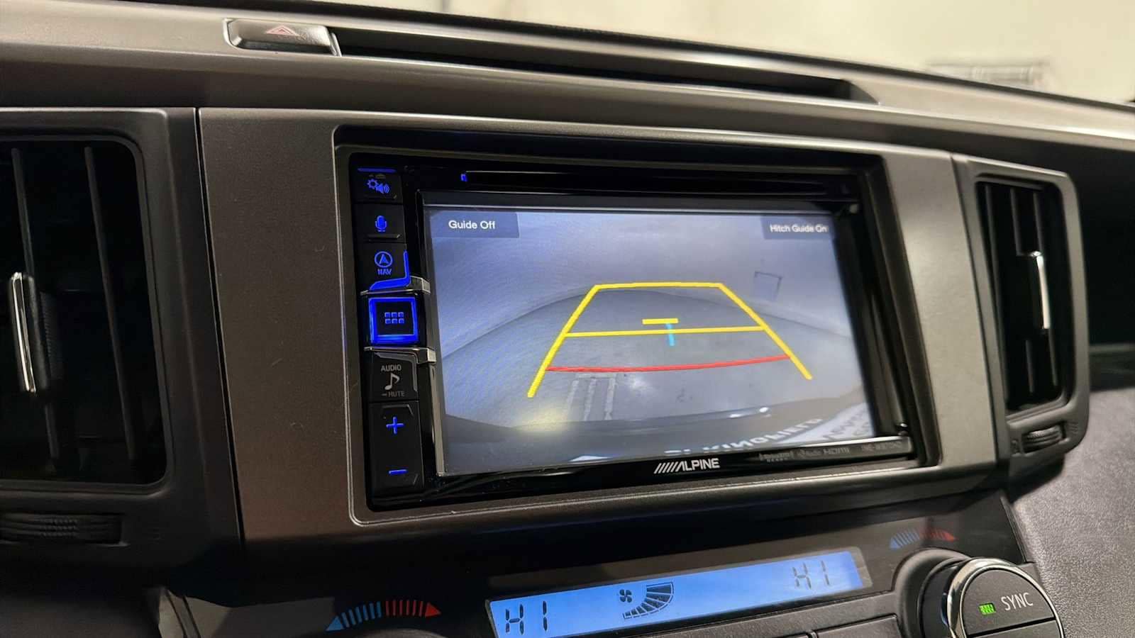 Thumbnail: 2017 Toyota RAV4 - 19