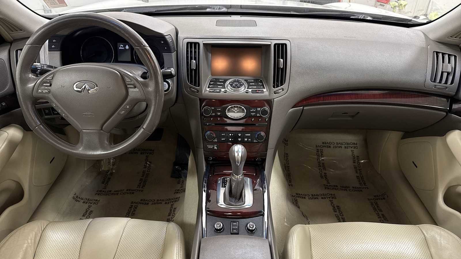 Thumbnail: 2010 INFINITI G37 - 27