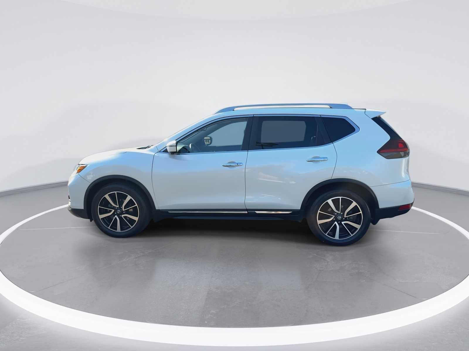 Thumbnail: 2020 Nissan Rogue - 5