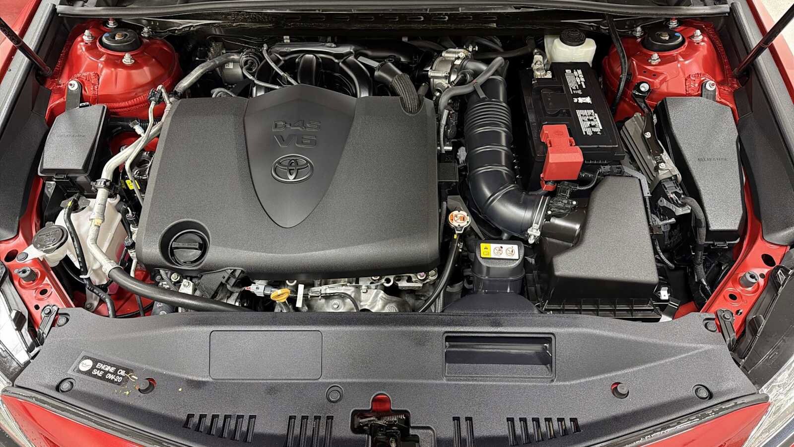 Thumbnail: 2019 Toyota Camry - 30