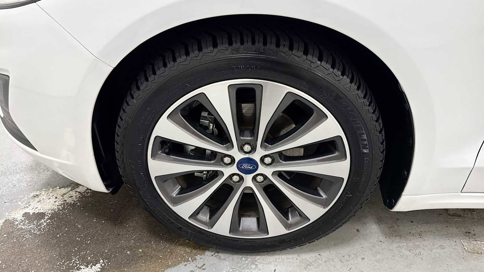 Thumbnail: 2020 Ford Fusion - 10