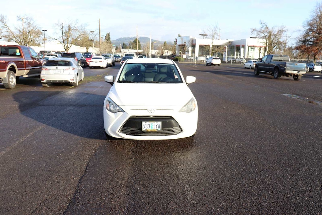 Used 2017 Toyota Yaris iA Base Sedan