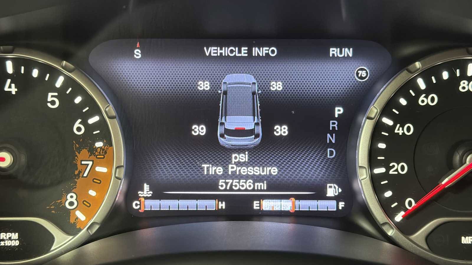 Thumbnail: 2016 Jeep Renegade - 17