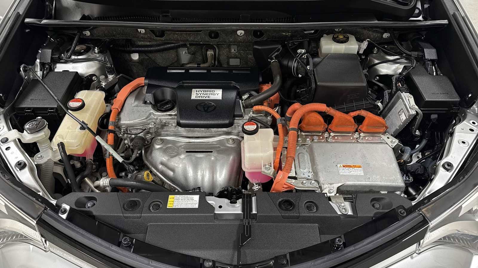 Thumbnail: 2016 Toyota RAV4 - 31