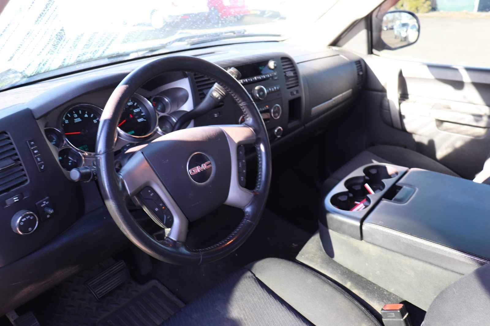 Thumbnail: 2011 GMC Sierra 1500 - 10