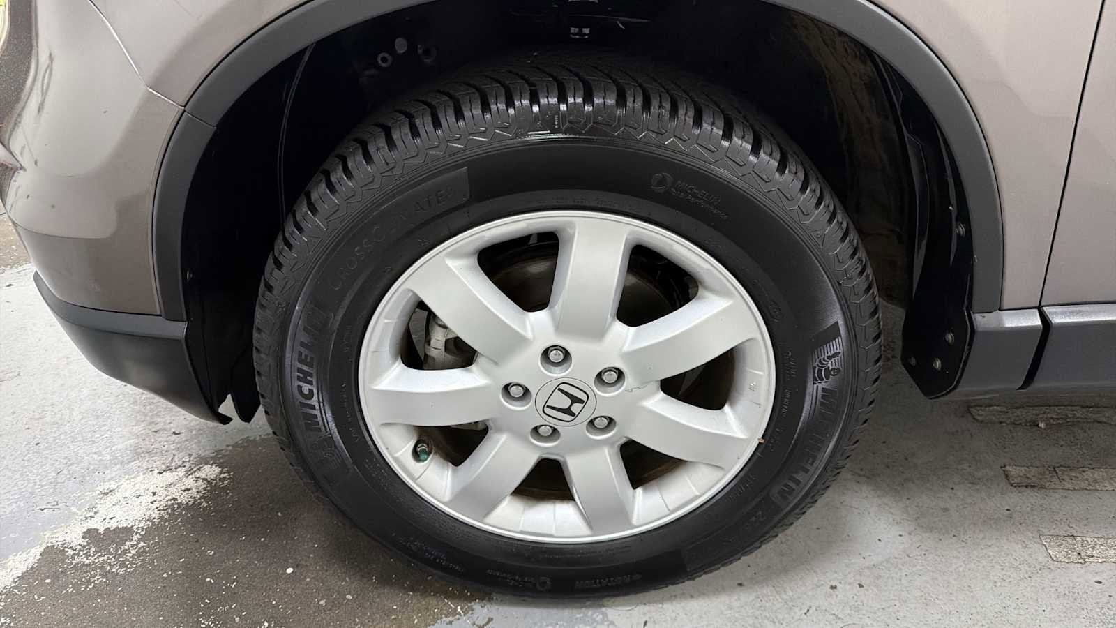 Thumbnail: 2011 Honda CR-V - 10