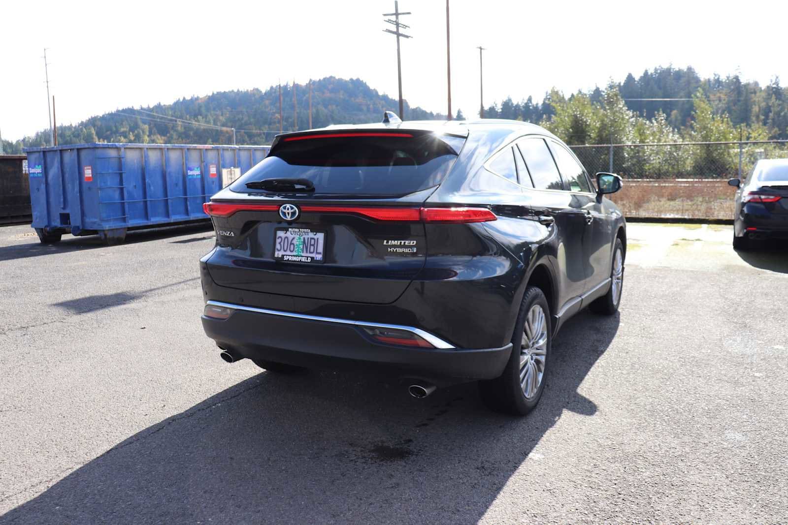 Thumbnail: 2021 Toyota Venza - 5