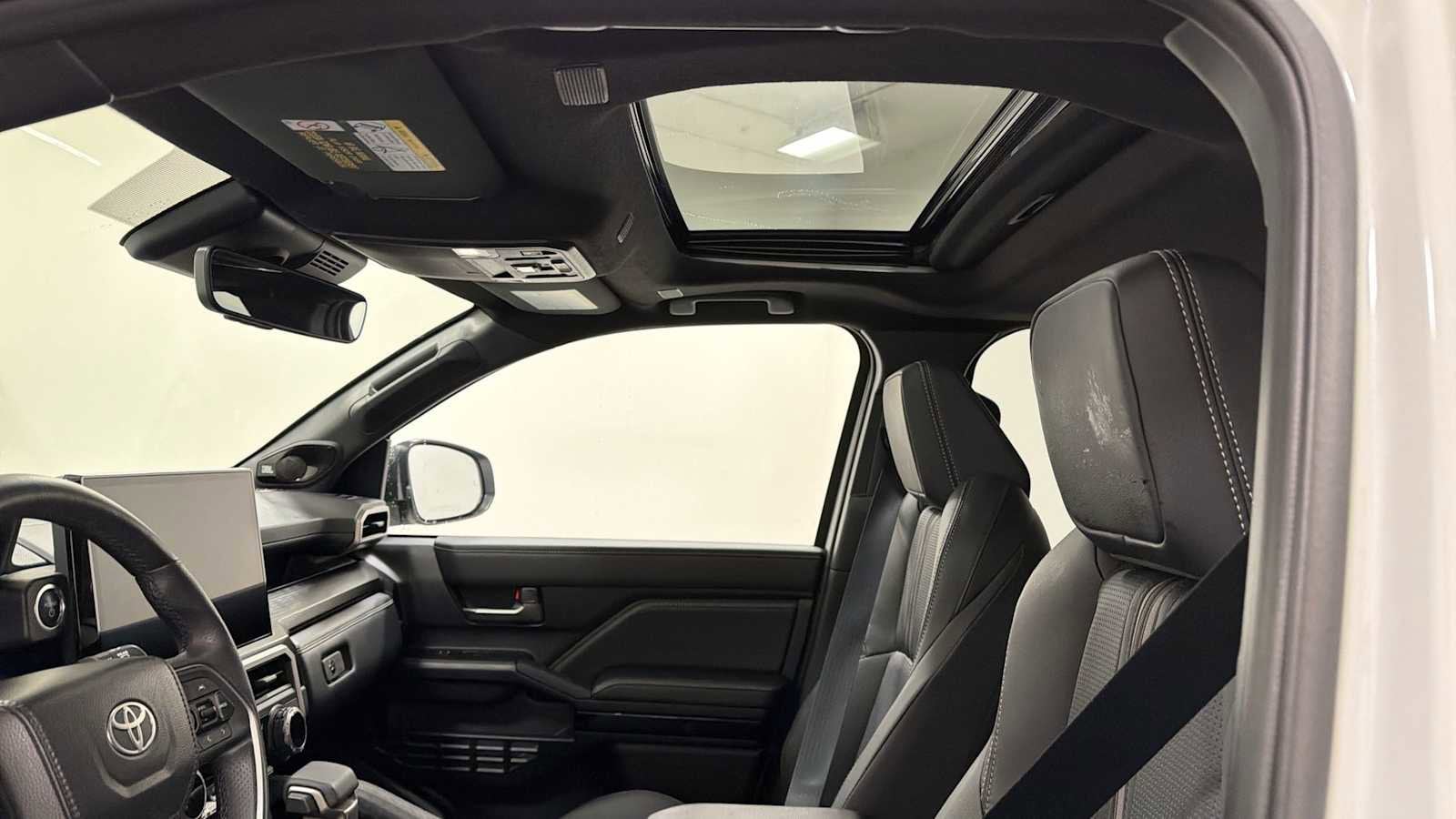 Thumbnail: 2025 Toyota 4Runner - 24