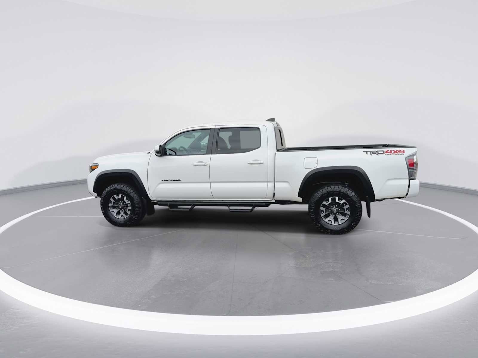 Thumbnail: 2023 Toyota Tacoma - 5