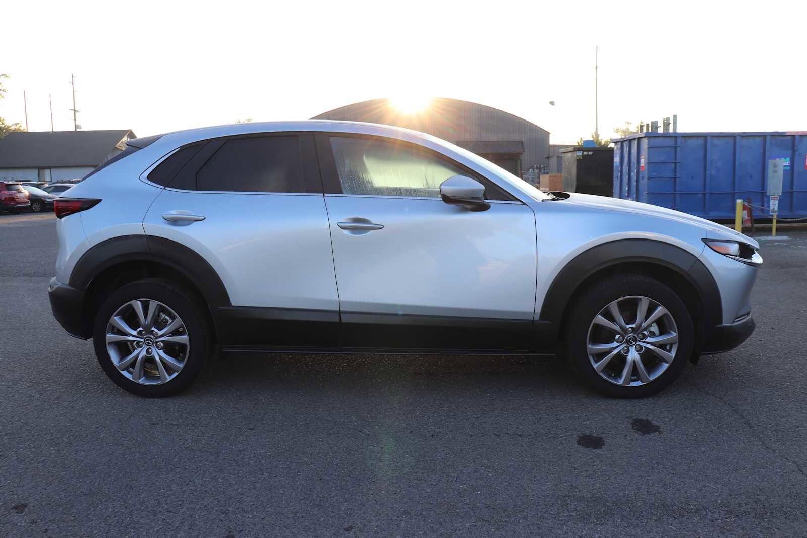 2021 Mazda CX-30 Select photo 4