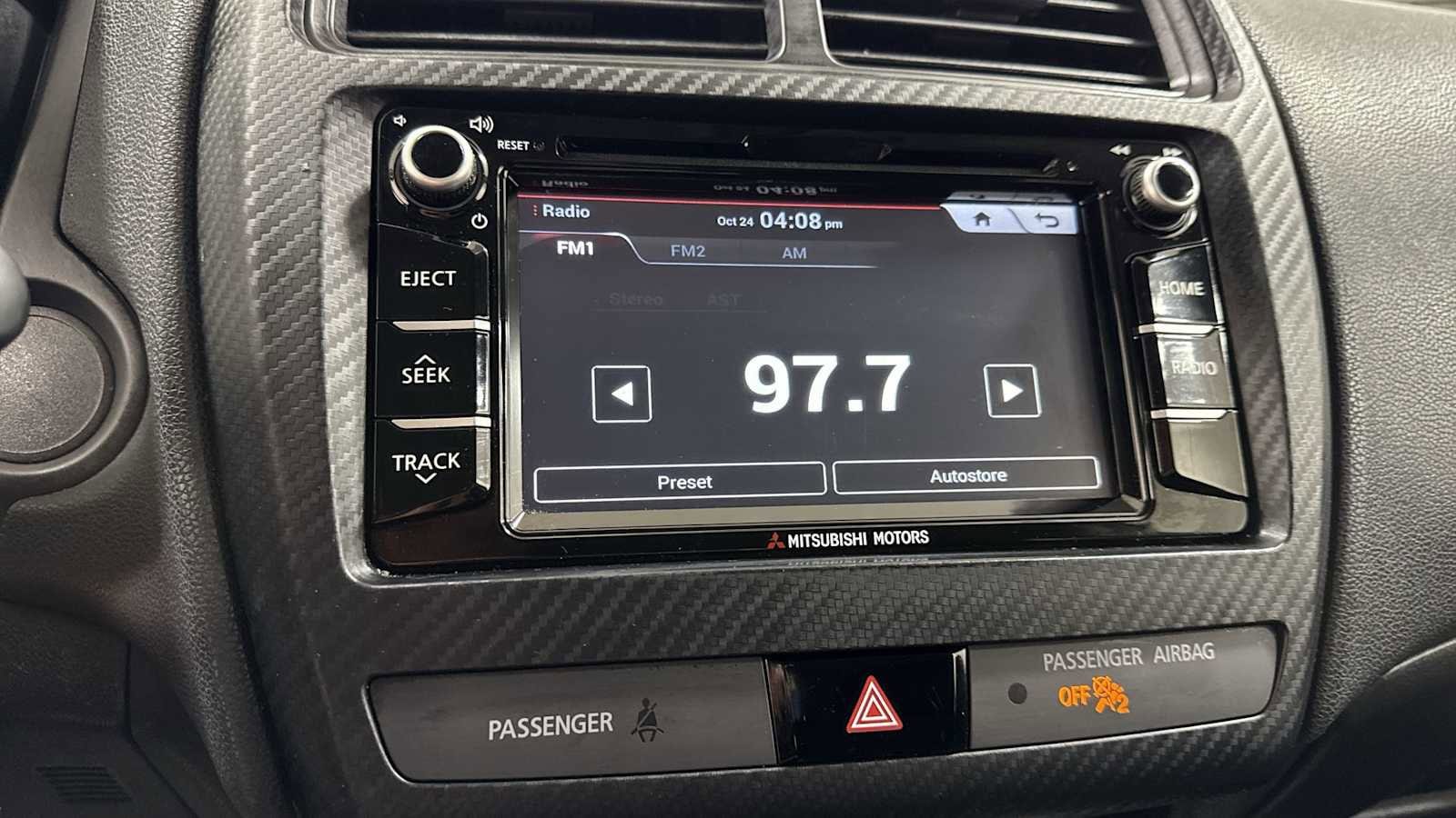 Thumbnail: 2018 Mitsubishi Outlander Sport - 18