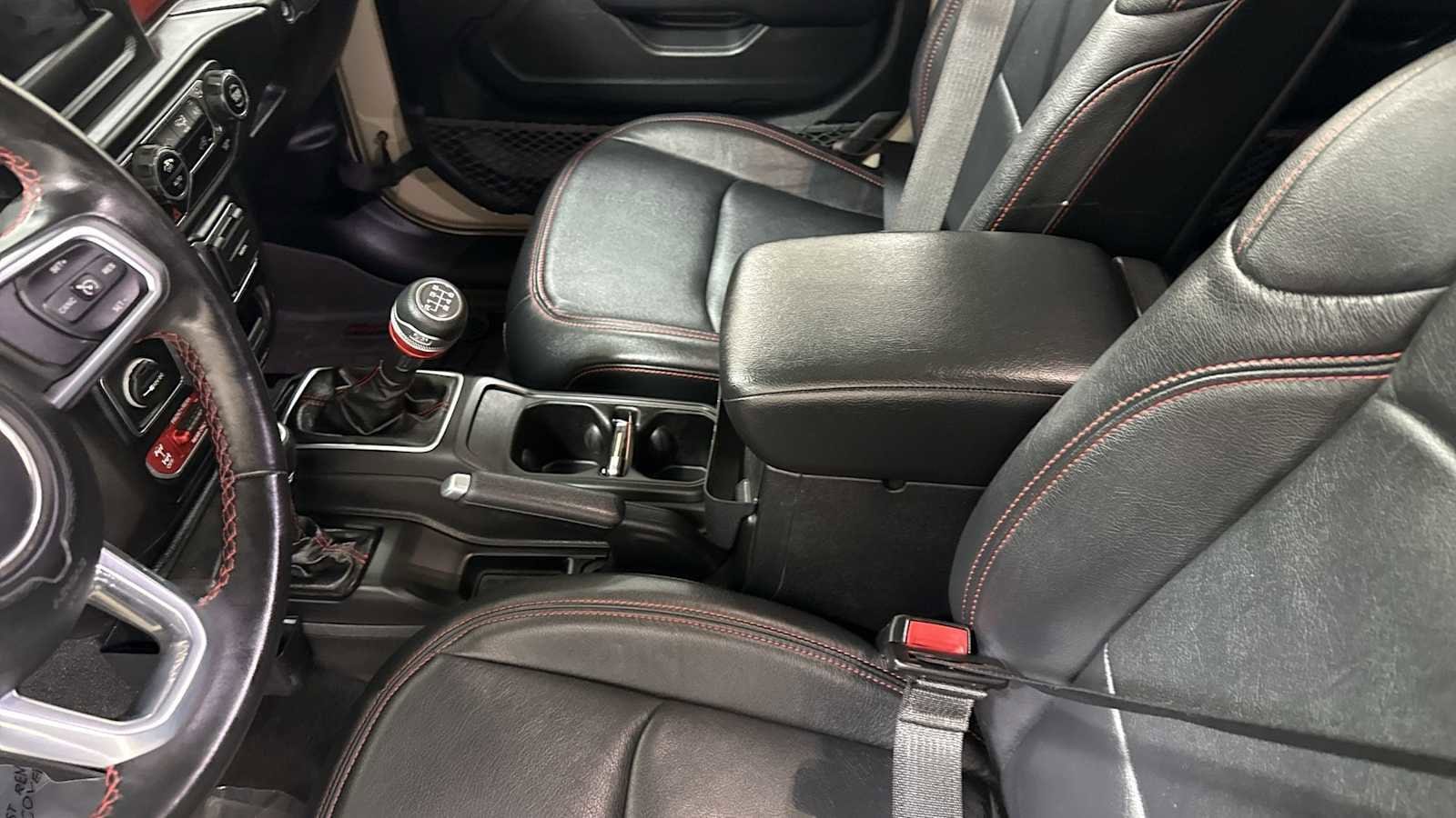 Thumbnail: 2020 Jeep Gladiator - 22