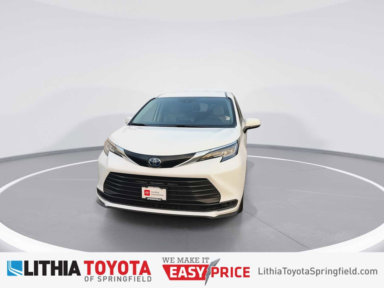 Thumbnail: 2023 Toyota Sienna - 1