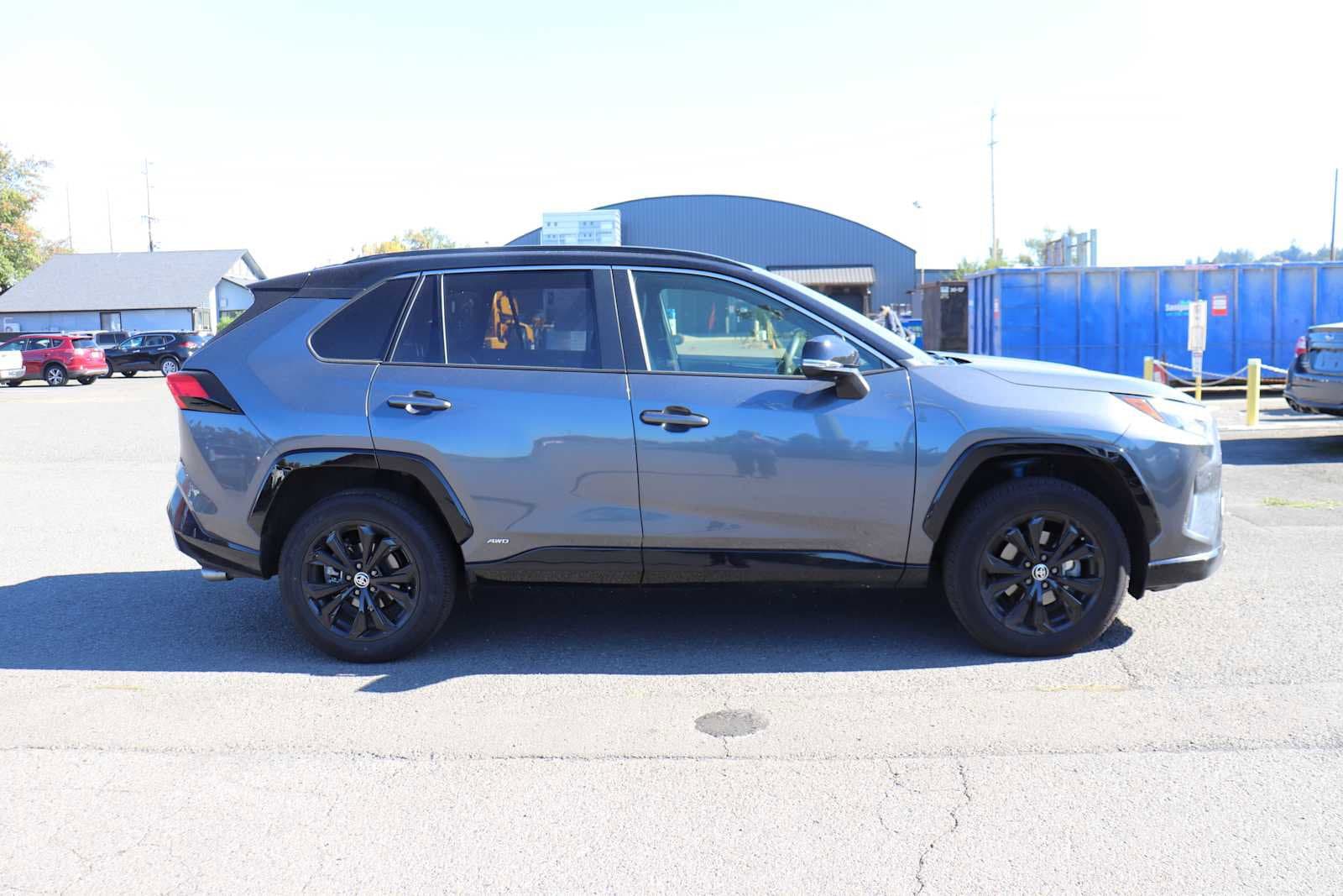 Thumbnail: 2024 Toyota RAV4 - 4