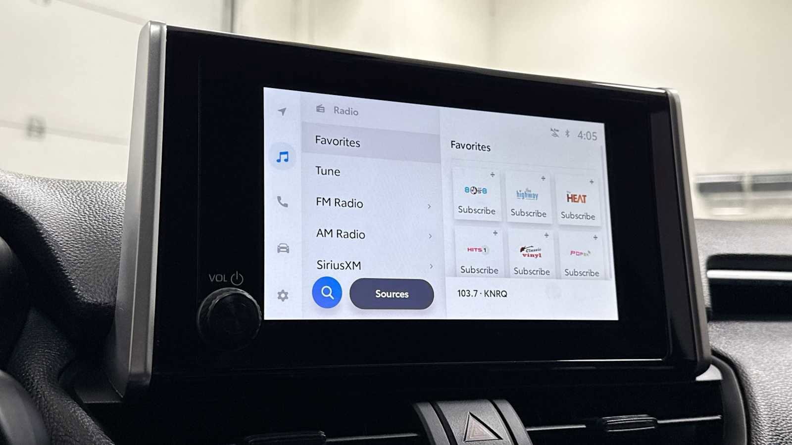 Thumbnail: 2025 Toyota RAV4 - 18