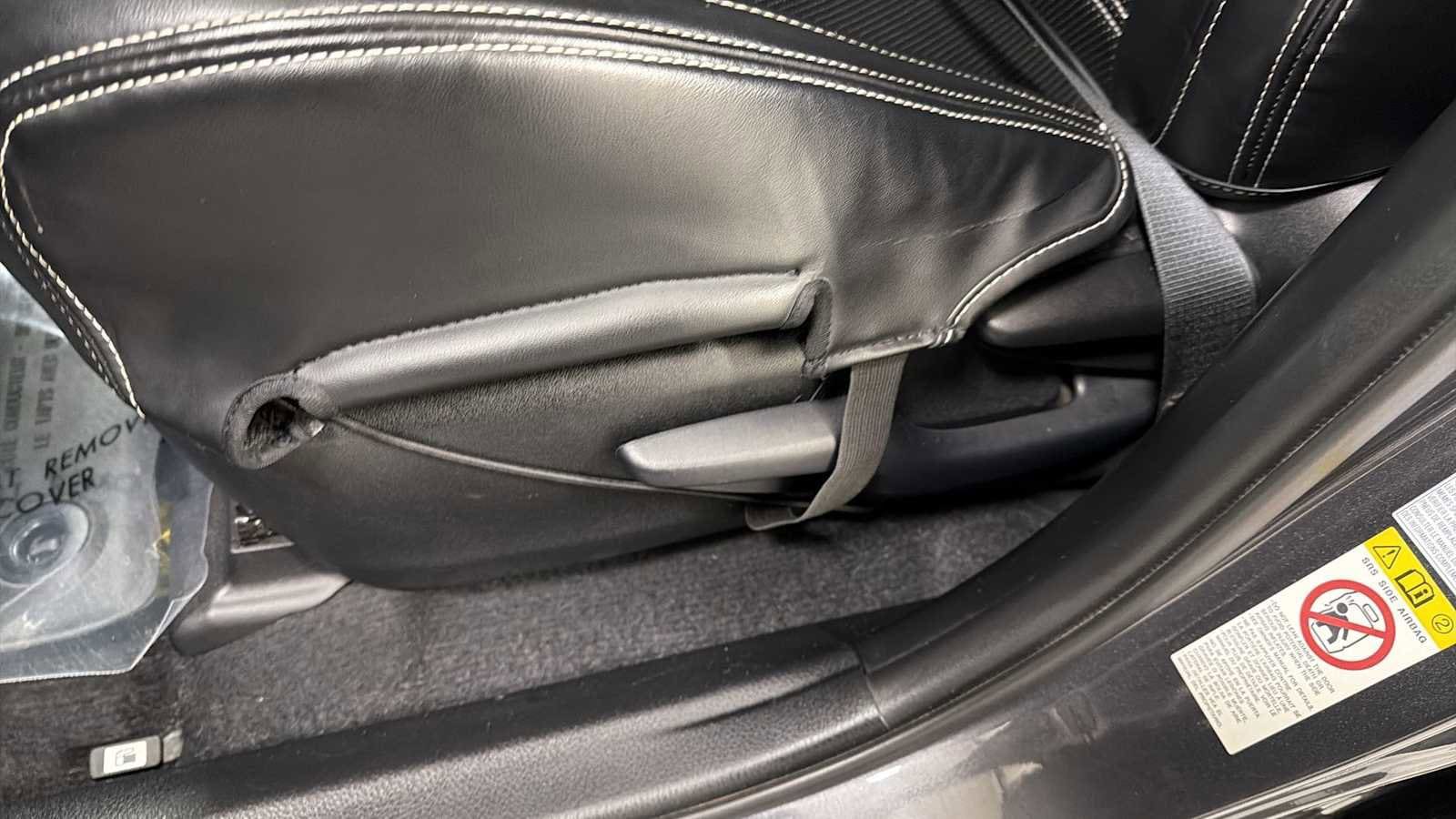 Thumbnail: 2017 Toyota RAV4 - 14