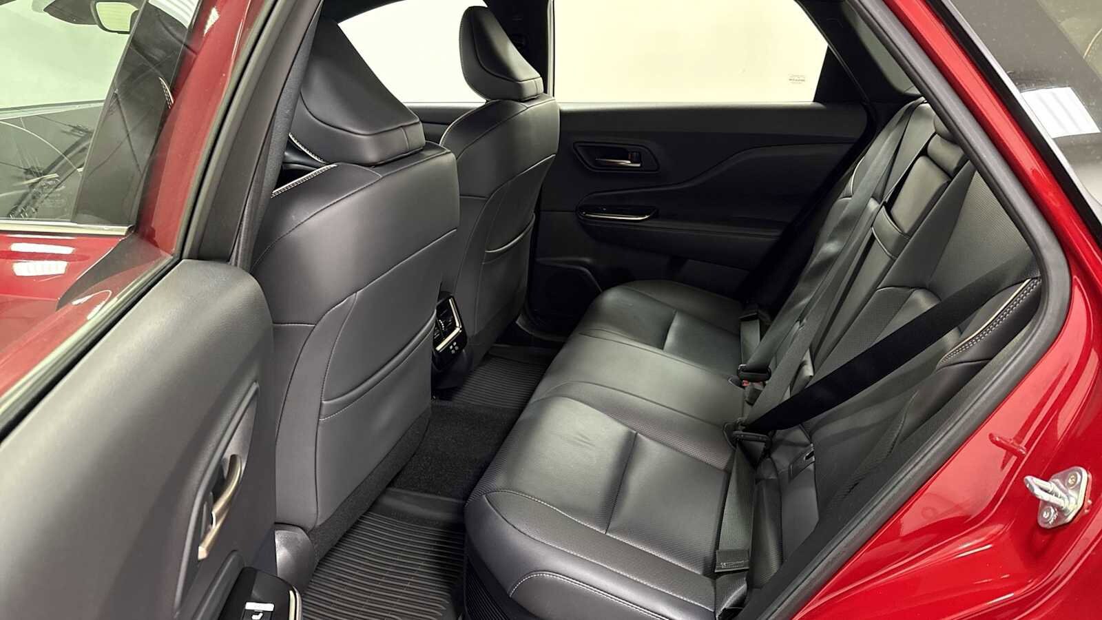 Thumbnail: 2025 Toyota Crown Signia - 24