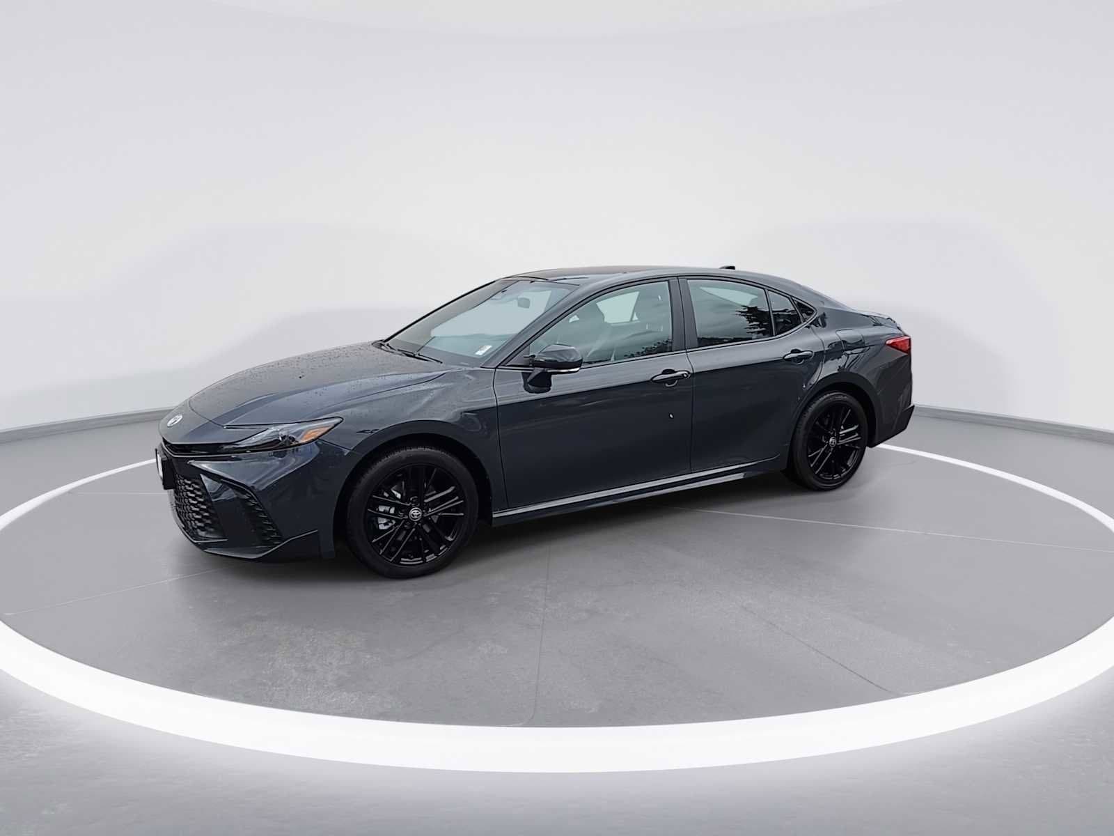 Thumbnail: 2025 Toyota Camry - 4