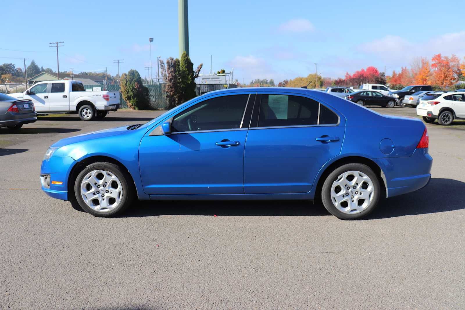 Thumbnail: 2011 Ford Fusion - 8