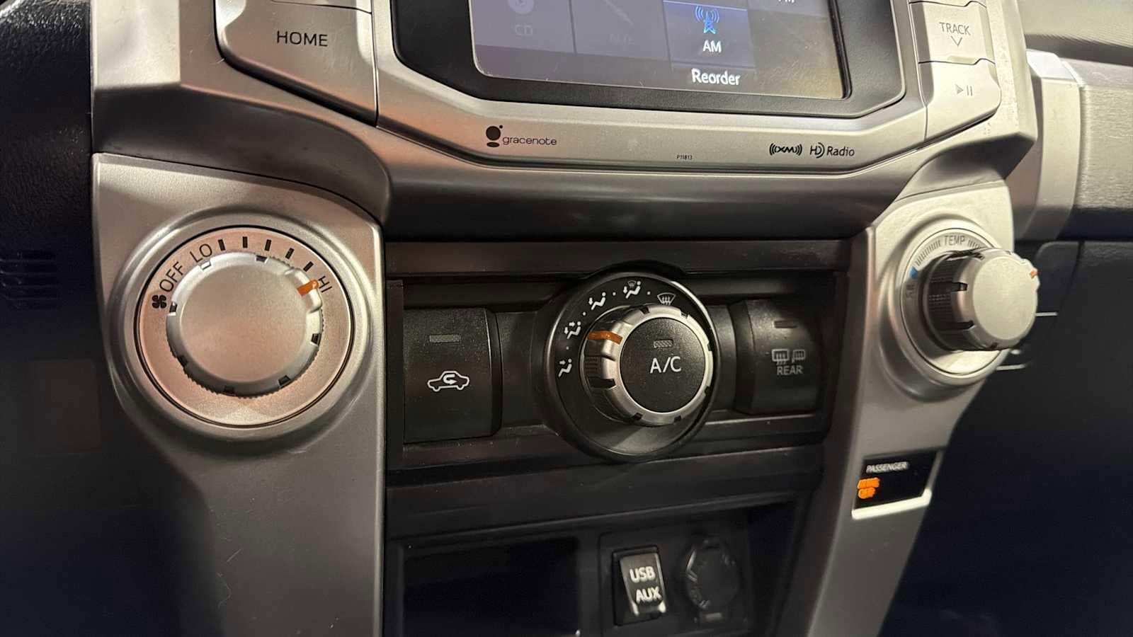 Thumbnail: 2019 Toyota 4Runner - 20