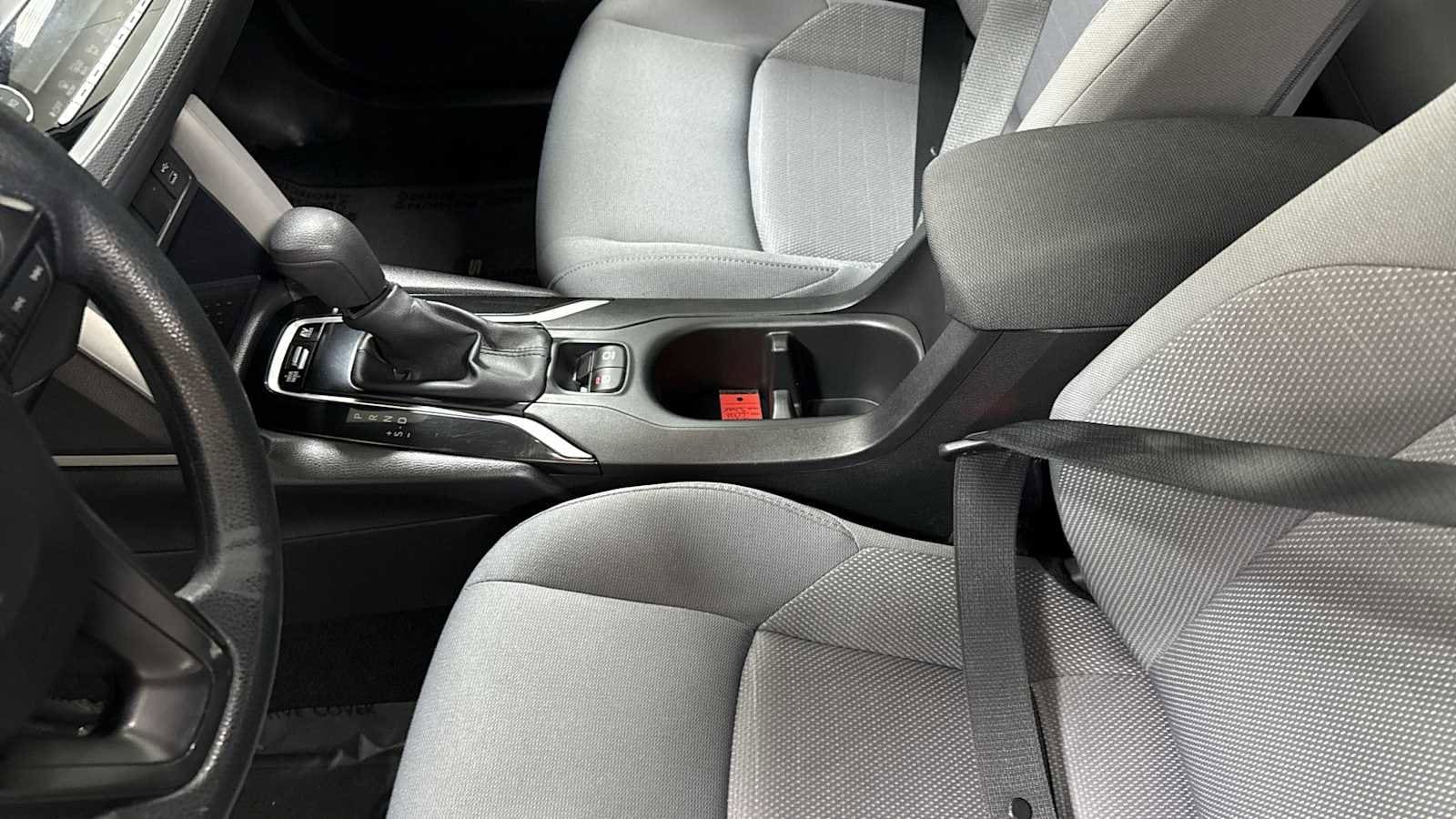 Thumbnail: 2025 Toyota Corolla Cross - 23