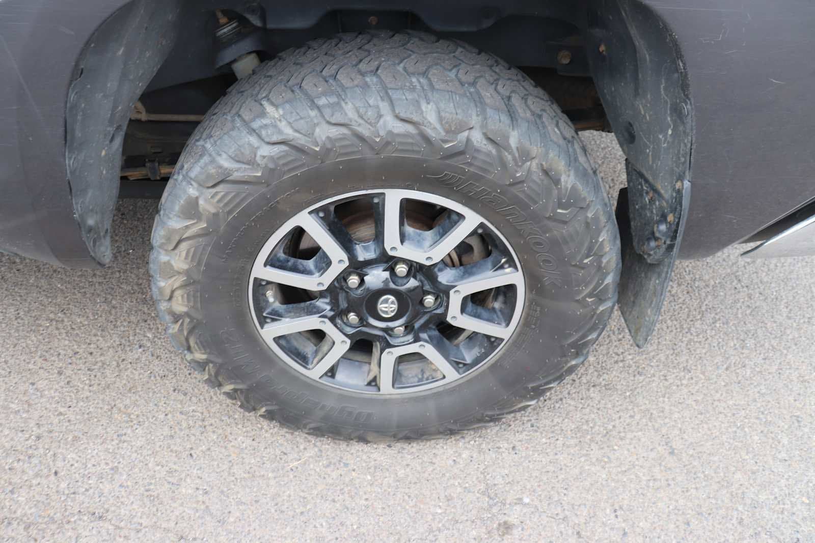 Thumbnail: 2018 Toyota Tundra - 9