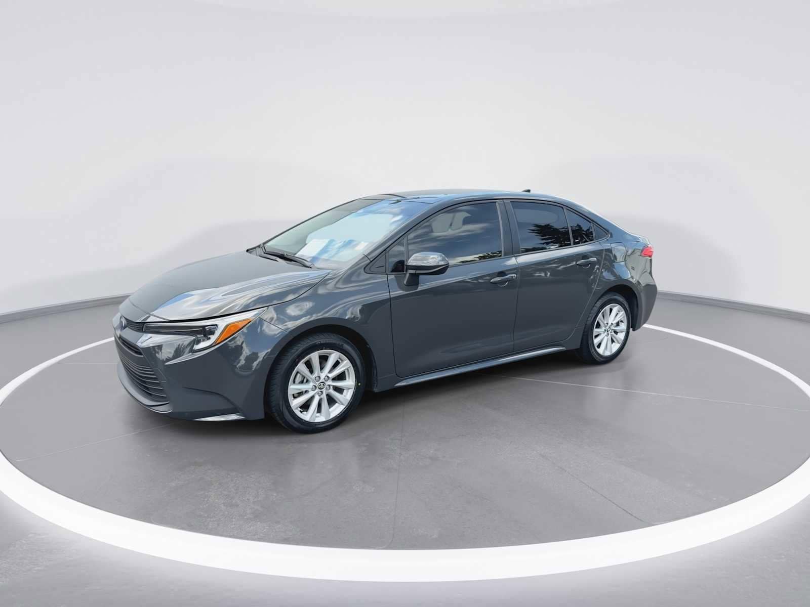 Thumbnail: 2024 Toyota Corolla - 4