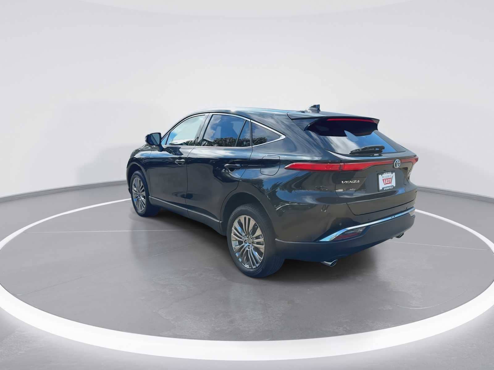 Thumbnail: 2023 Toyota Venza - 6