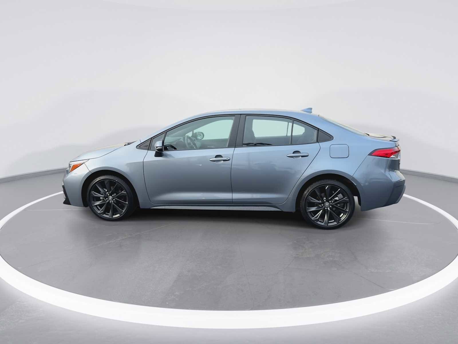 Thumbnail: 2024 Toyota Corolla - 5