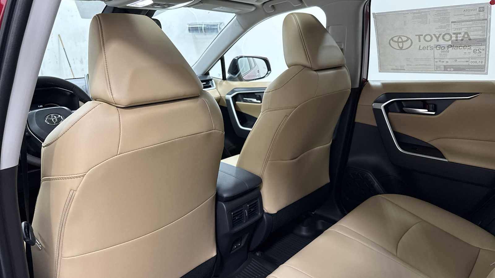 Thumbnail: 2025 Toyota RAV4 - 26