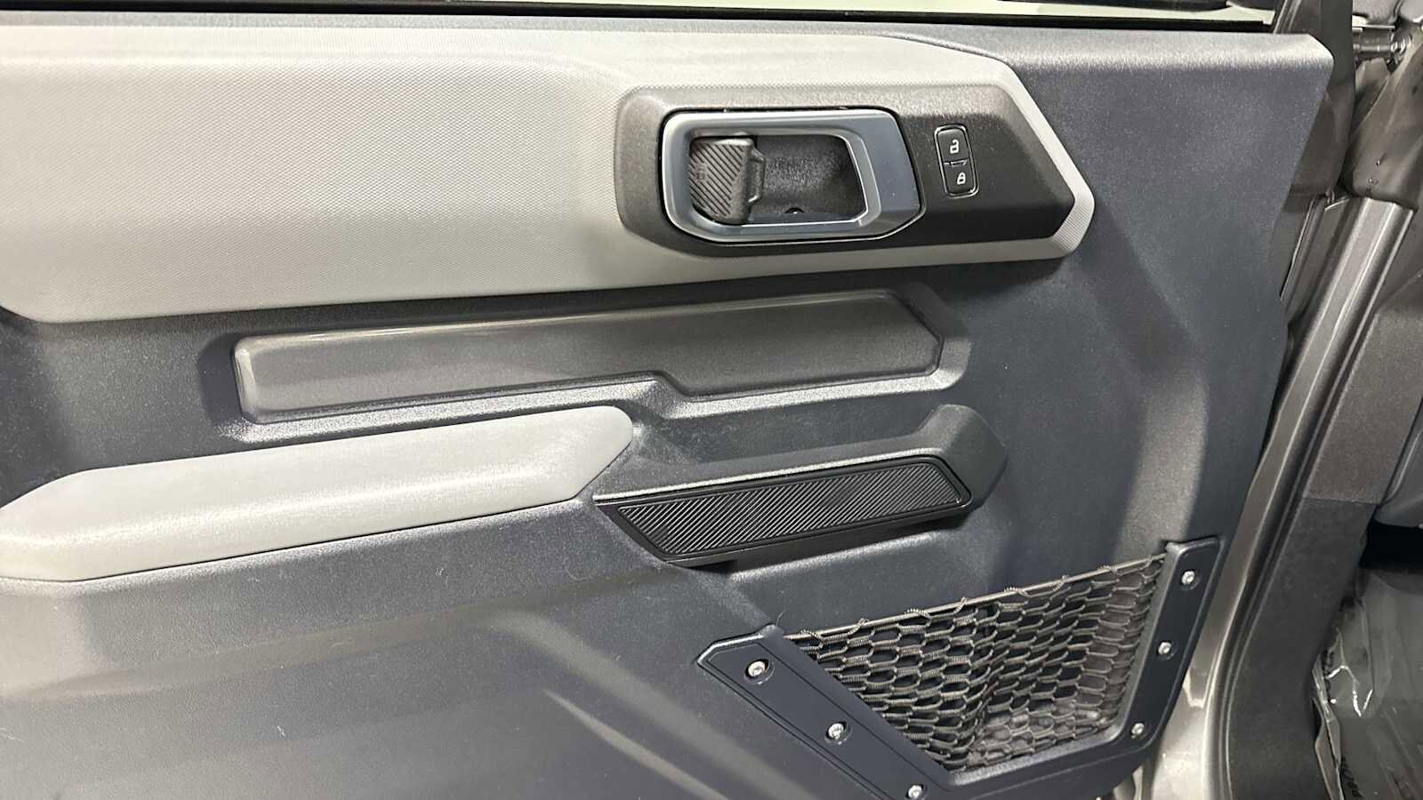 Thumbnail: 2021 Ford Bronco - 15