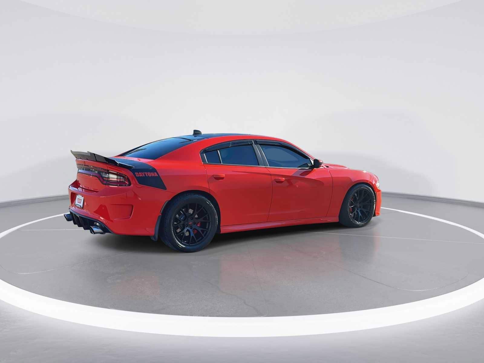 Thumbnail: 2018 Dodge Charger - 8