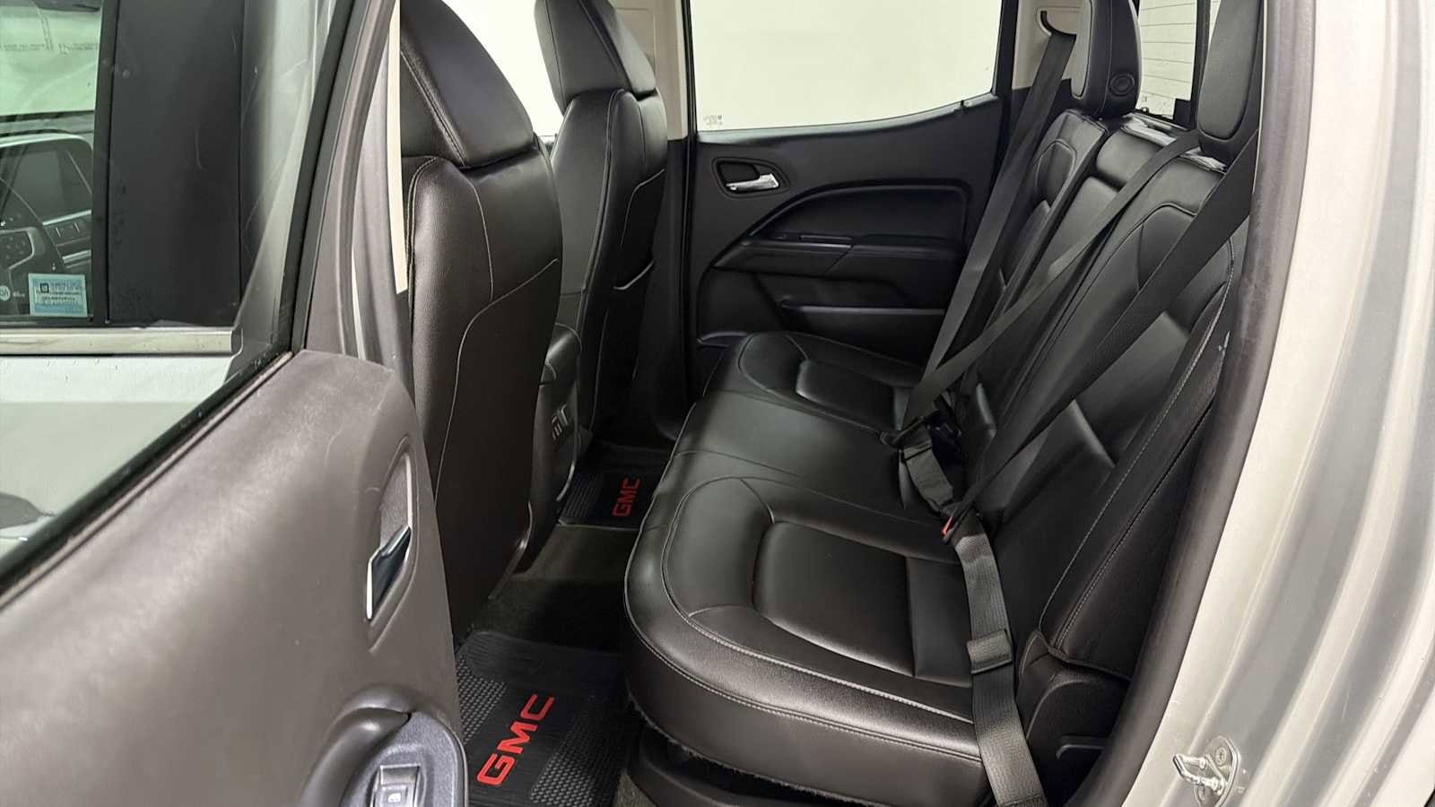 Thumbnail: 2017 GMC Canyon - 24