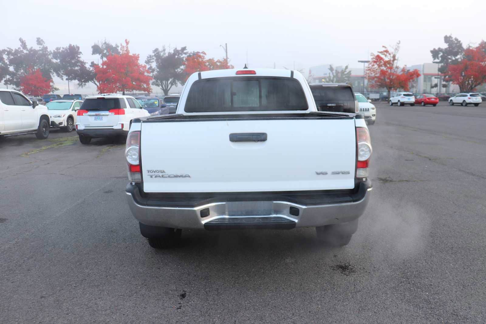 Thumbnail: 2014 Toyota Tacoma - 6