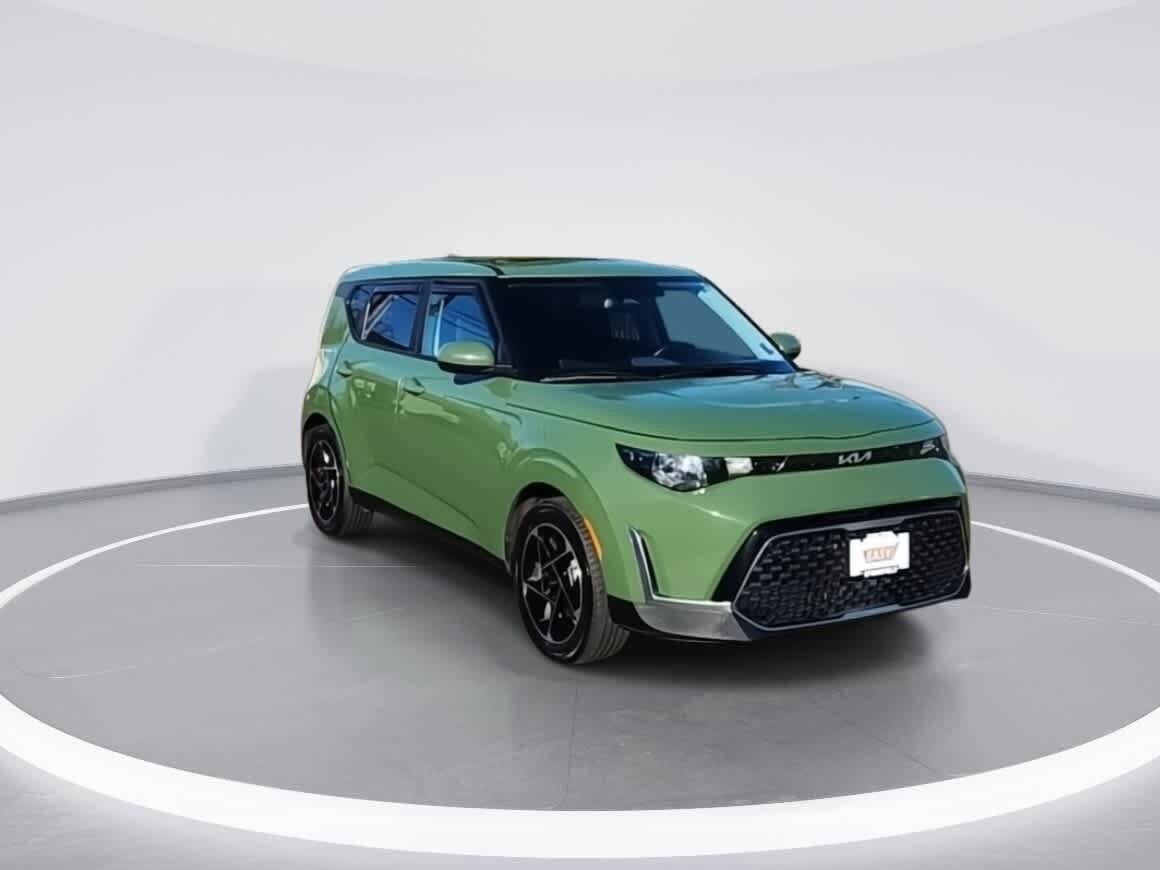 Thumbnail: 2023 Kia Soul - 2